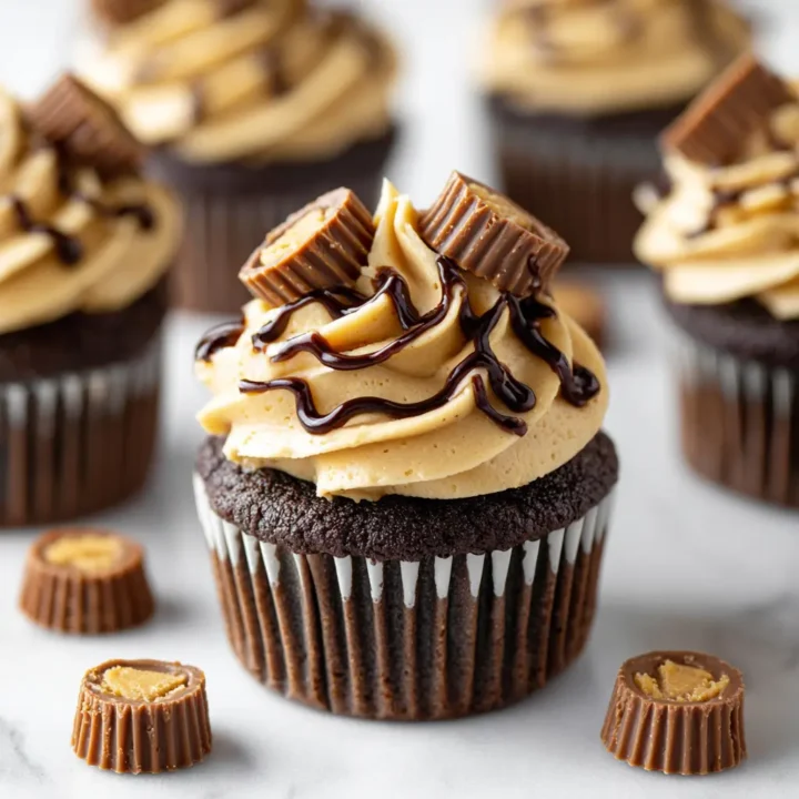 Easy Peanut Butter Chocolate Cupcakes