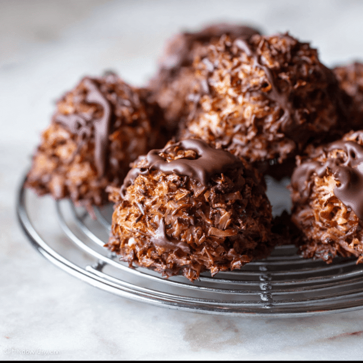 No-Bake Chocolate Coconut Macaroons Recipe