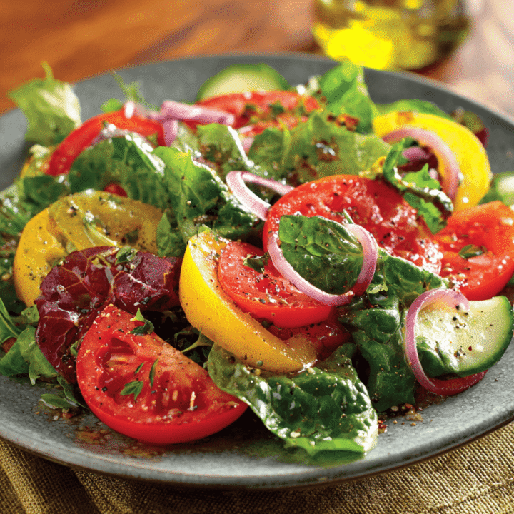 Red and Green Salad Recipe
