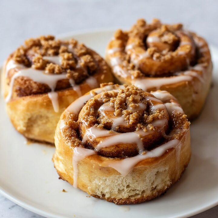 Biscoff Cinnamon Rolls Recipe